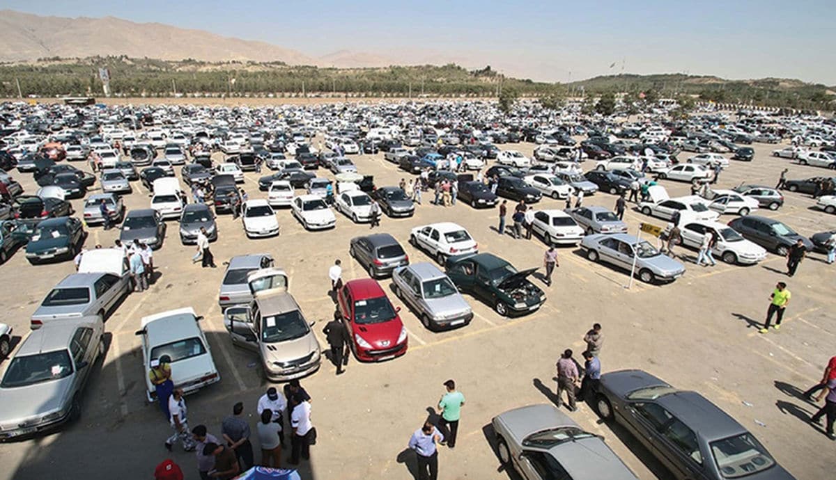 بعضی از معاملات خودرو در ایران با تتر انجام می‌شود