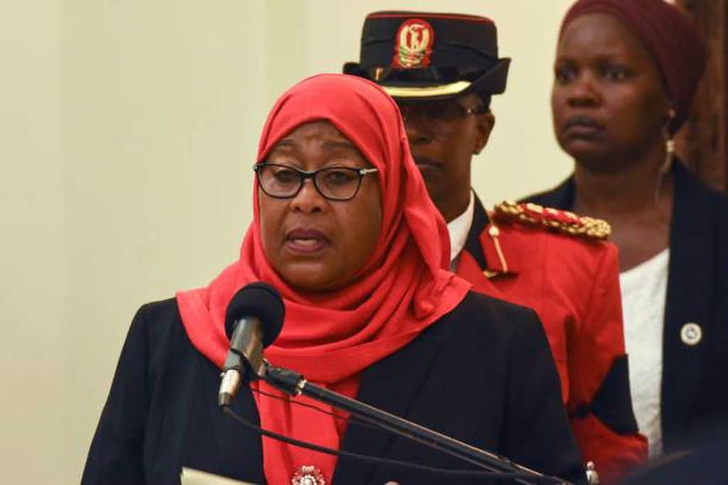 رئیس جمهور تانزانیا در حال پذیرش رسمی بیت کوین